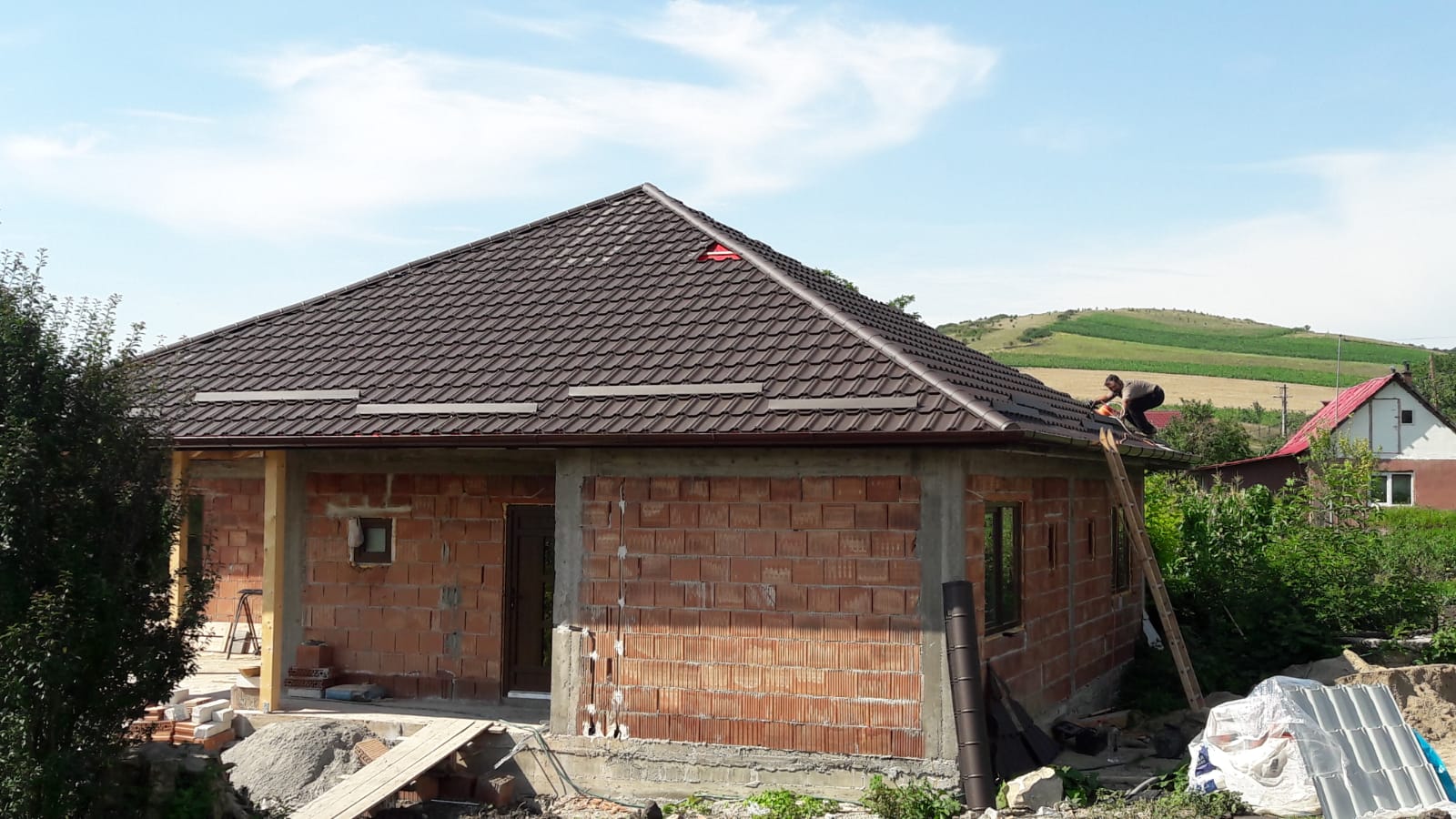 Construcție acoperiș țiglă metalică