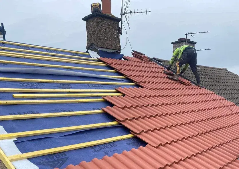 Înlocuire și Renovare Acoperiș